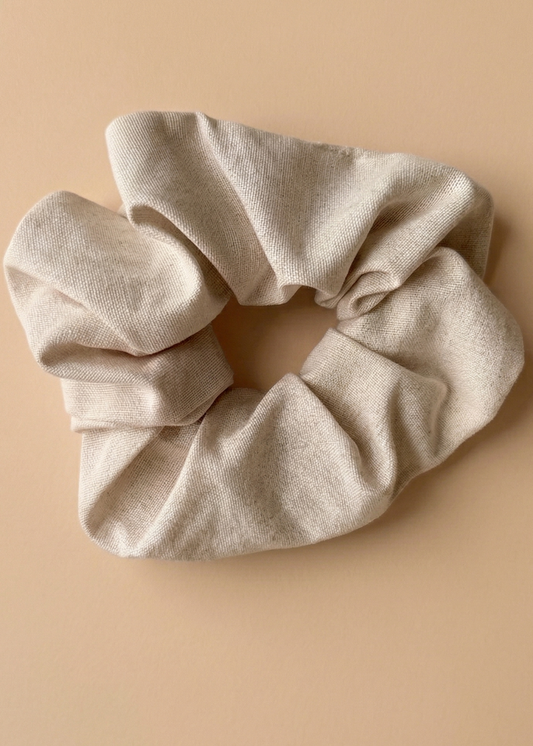 Scrunchie de Lino Premium | Accesorio de Lujo para el Cabello